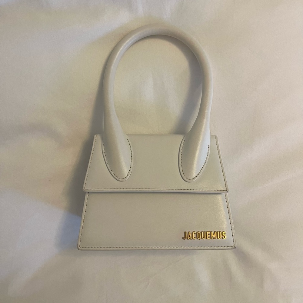 Jacquemus Le Chiquito Moyen